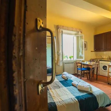 S2 - Serristori Tower Apt - Dolcevita Florence