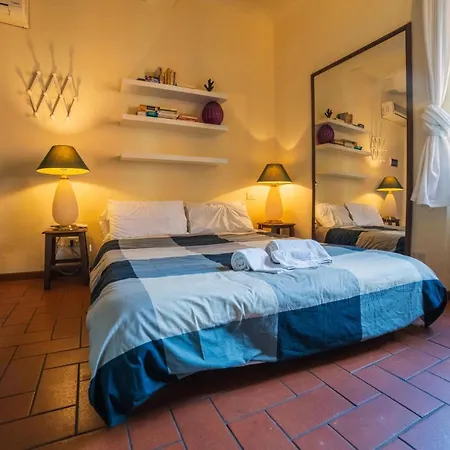 S2 - Serristori Tower Apt - Dolcevita Apartment *
