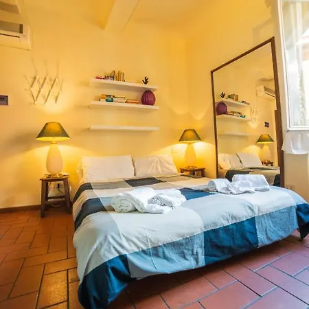 S2 - Serristori Tower Apt - Dolcevita * Florence