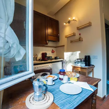 Apartment S2 - Serristori Tower Apt - Dolcevita *